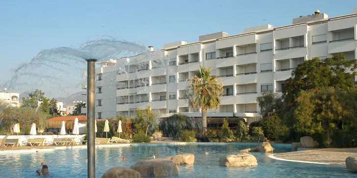 Letná dovolenka na Cypre v Jasmine Court Hotel****