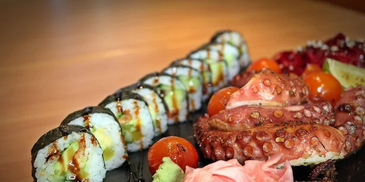 Pravé morské lahôdky s príchuťou Japonska v reštaurácii EDO-KIN