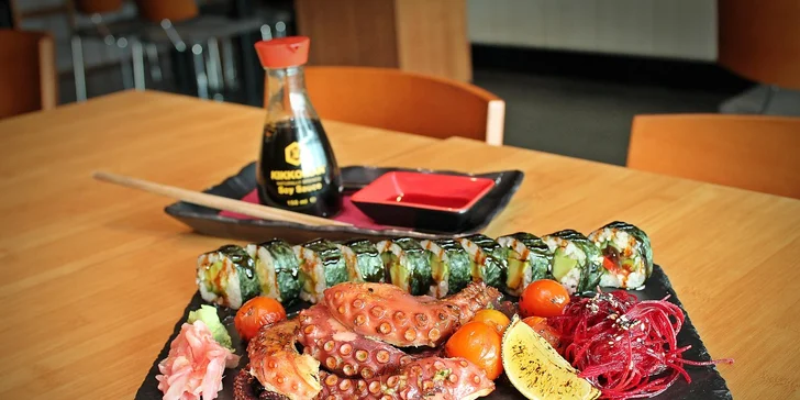 Pravé morské lahôdky s príchuťou Japonska v reštaurácii EDO-KIN