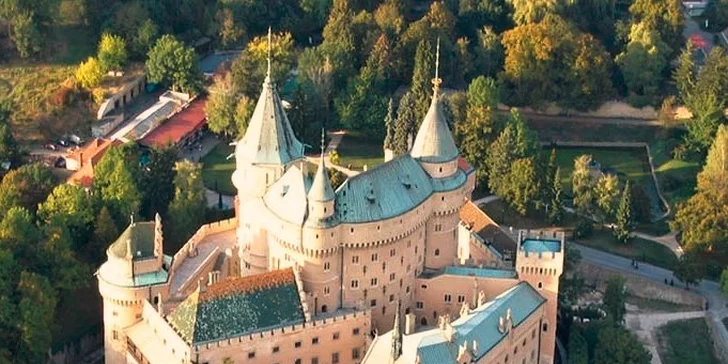 Veľkonočný wellness pobyt v Hoteli Športcentrum*** Bojnice + dieťa do 12 rokov ubytovanie ZDARMA