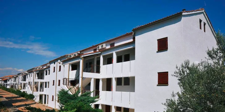 Pobyt na celú sezónu 2015 na Istrii s All Inclusive. 1 dieťa do 12 r. a 1 do 2 r. zdarma