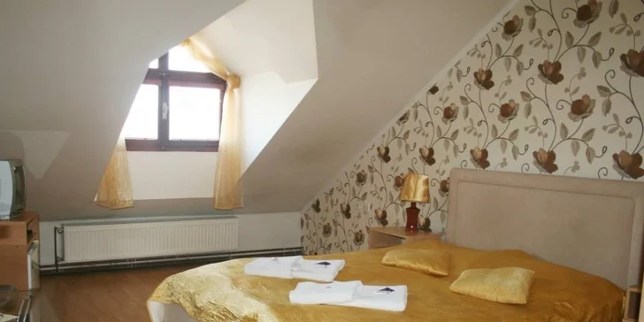Romantický pobyt s pivným kúpeľom pre 2 osoby na 3 - 4 dni, dieťa do 3 rokov zdarma