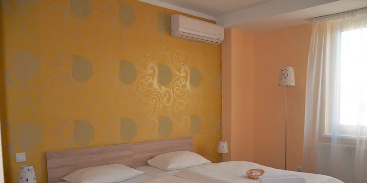 Ubytovanie na 1 noc či víkendový pobyt pre 2 osoby s návštevou Galandie a s možnosťou letu balónom