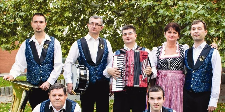 3-chodové slovenské menu s ľudovou hudbou