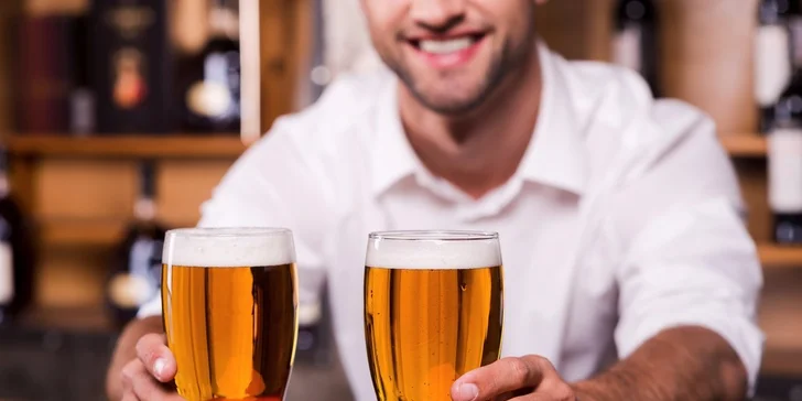 Poďte na pivko! Alebo si pochutnajte na utopencovi či hrianke s diabolskou pochúťkou a cibuľkou