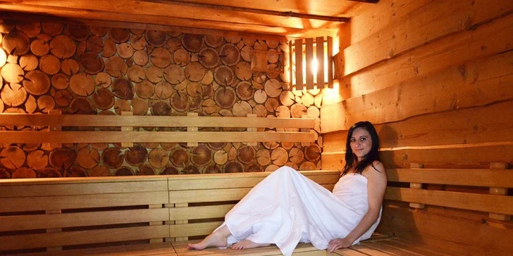 3-hodinový relax vo Vodnom raji Vyhne alebo relaxačný balík s pivným kúpeľom