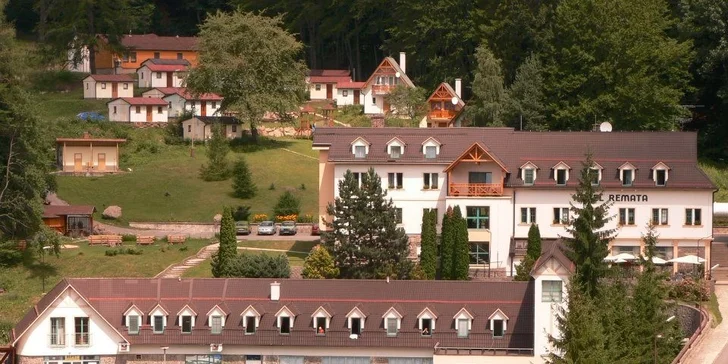Jarná wellness dovolenka v Hoteli Remata*** + dieťa do 12 rokov zadarmo!