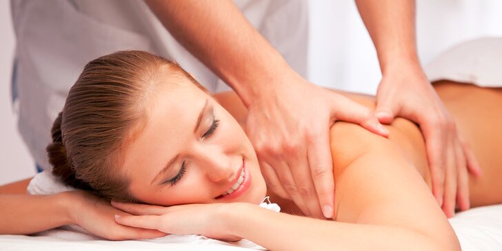 Aromaterapeutická, klasická, športová masáž alebo masáž chodidiel