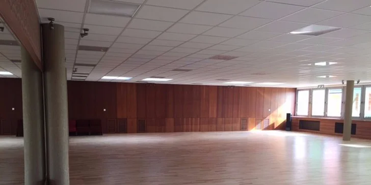 Jesenné lekcie spoločenských tancov v novootvorenom tanečnom centre - zvoľte si konkrétny deň kurzu!