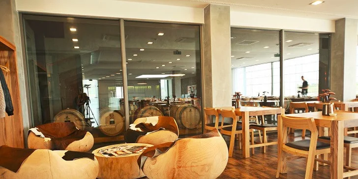 Gurmánske 5-chodové TASTING MENU s degustačnými vzorkami vína v reštaurácii ELESKO + vstup do ZOYA MUSEUM