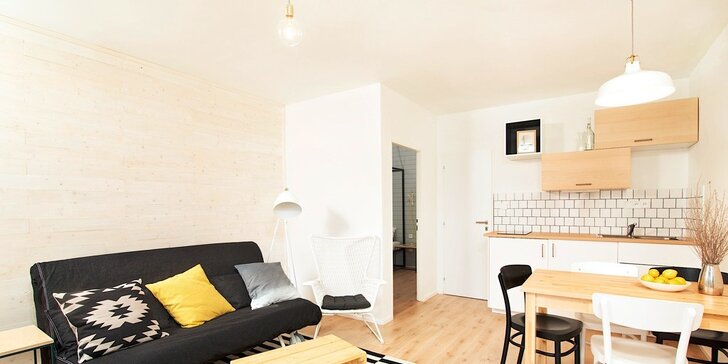 Relax v nových štýlových apartmánoch Vlnka v prímorskom dizajne s raňajkami. Až 2 deti do 12 r. zdarma