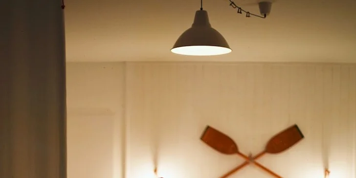 Relax v nových štýlových apartmánoch Vlnka v prímorskom dizajne s raňajkami. Až 2 deti do 12 r. zdarma