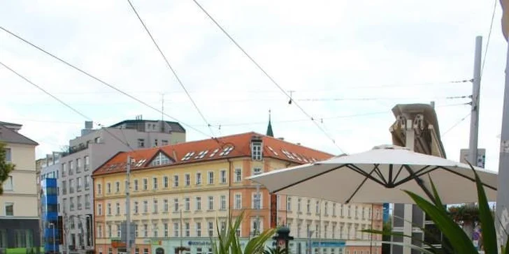 Litrové ALKO drinky, KONZERVA Cafe & Cocktail Bar