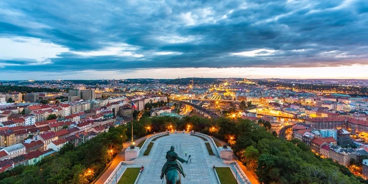 Pobyt v apartmáne priamo v historickom centre Prahy, bez stravy alebo s polpenziou s výhľadom na Vltavu