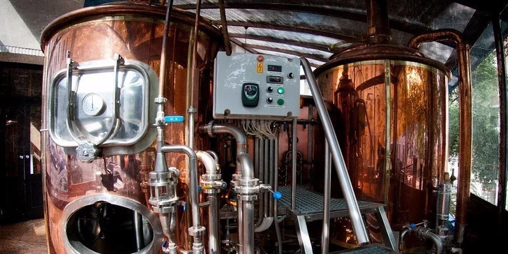 Zámocké burgre ako pre kráľa a poctivé pivo