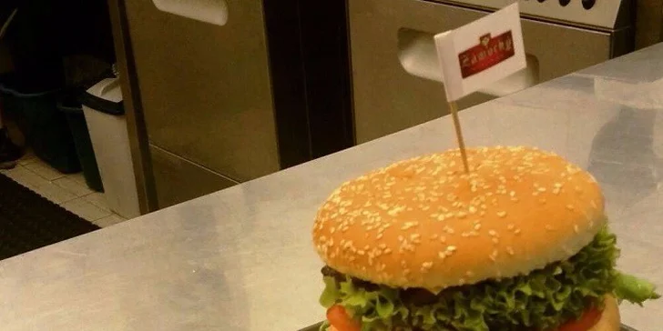 Zámocké burgre ako pre kráľa a poctivé pivo