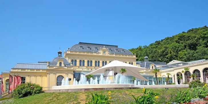 Zájazd na festival ruží v Badene a návšteva zámku Laxenburg