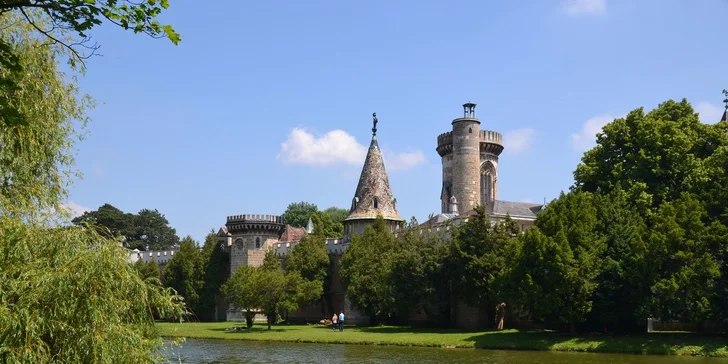 Zájazd na festival ruží v Badene a návšteva zámku Laxenburg
