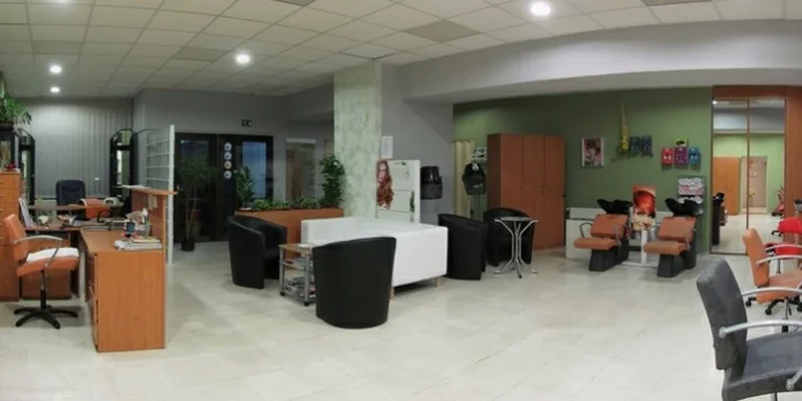 Spevňujúca ihličková mezoterapia proti celulitíde