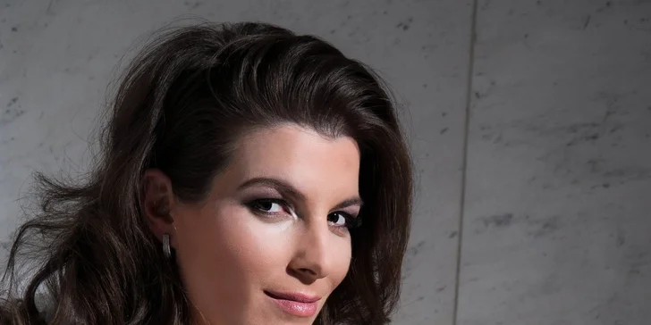 Profesionálne hodinové fotografovanie v ateliéri alebo v exteriéri