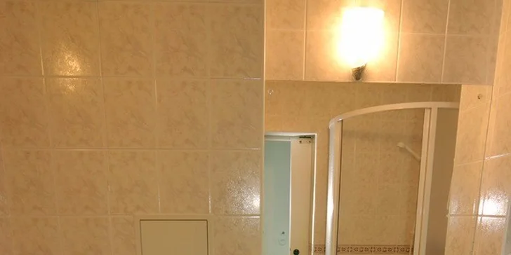 Letný liečebný pobyt v Hoteli Máj Piešťany*** s množstvom procedúr pre starých rodičov