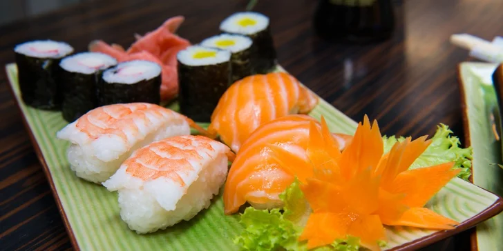 Sushi set v Sushi bare Sunshine v Auparku