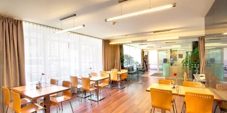 Túlajte sa 3 či 4 dni romantickou Stovežatou! O raňajky a ubytovanie sa postará Hotel Aida****