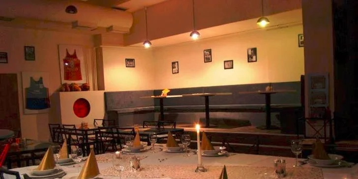 4 druhy domácich hamburgerov plus pivo alebo Kofola