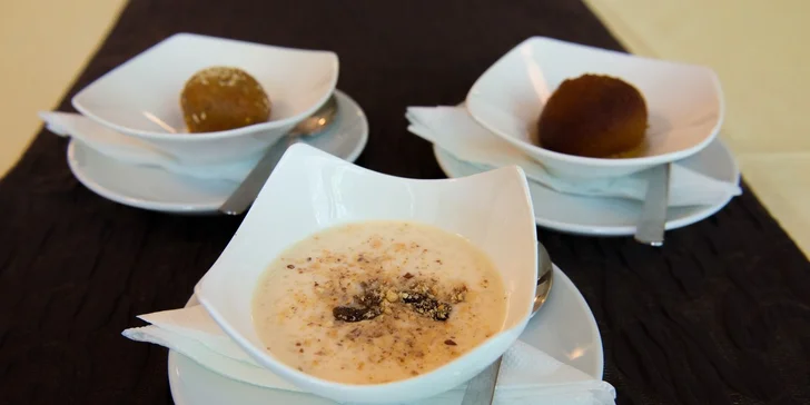 Ayurvédsky čaj či káva s dezertom alebo ľahké letné menu