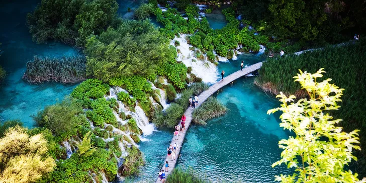 Zájazd na Plitvické jazerá a celodenné kúpanie v Chorvátskej Crikvenici