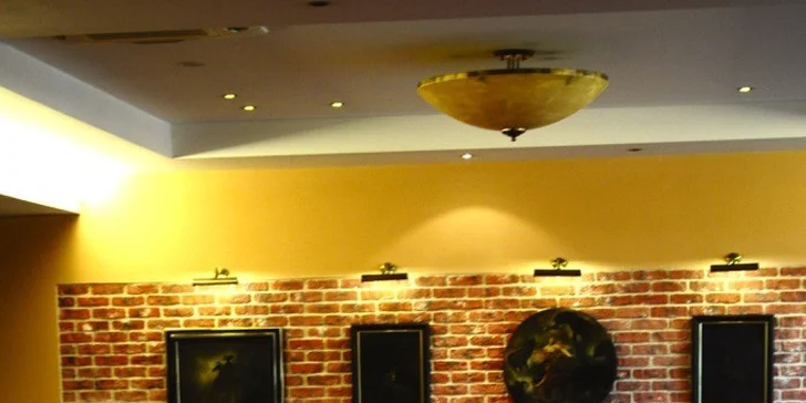 Wellness pobyt v centre kúpeľného mesta s polpenziou, masážou a neobmedzeným wellness