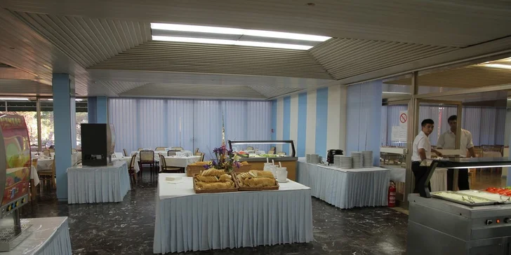 Dovolenka pri Jadrane! Hotel Komodor**, Orebić