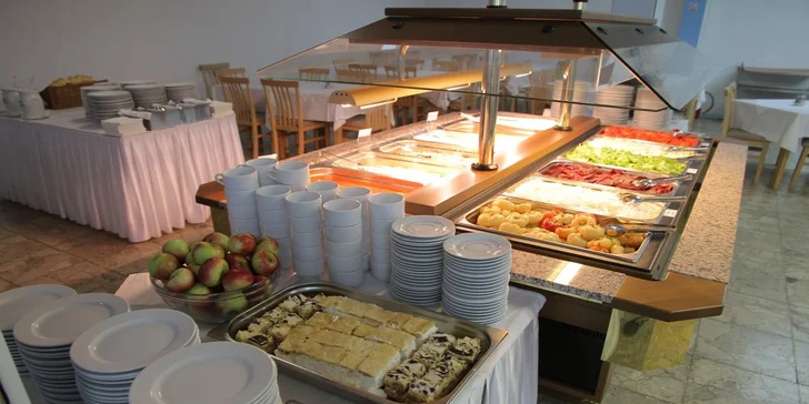Dovolenka pri Jadrane! Hotel Komodor**, Orebić