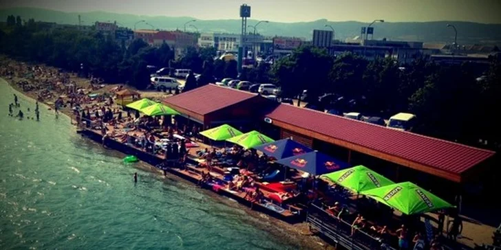 Vzrušujúci celodenný wakeboarding na Zlatých Pieskoch
