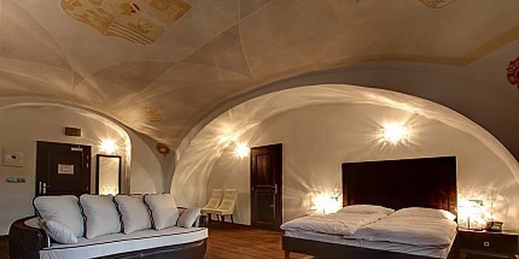 Luxusná romantika a wellness v Château Appony****