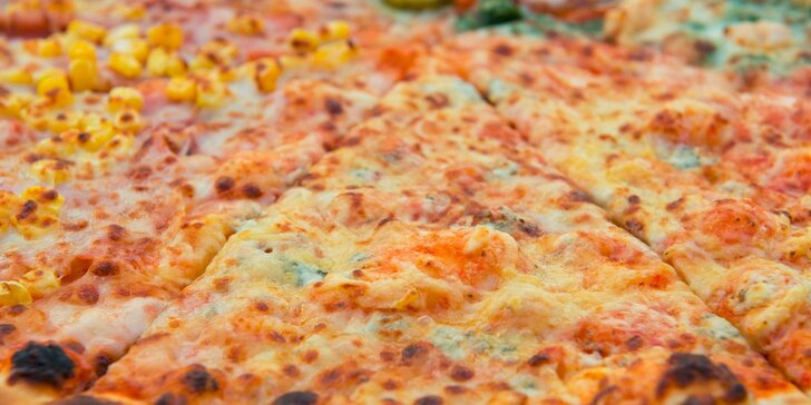 Rodinná párty pizza s priemerom 48 cm (1600 gramov) od PIZZA HAMM: až 4 druhy na 1 pizzi na donášku