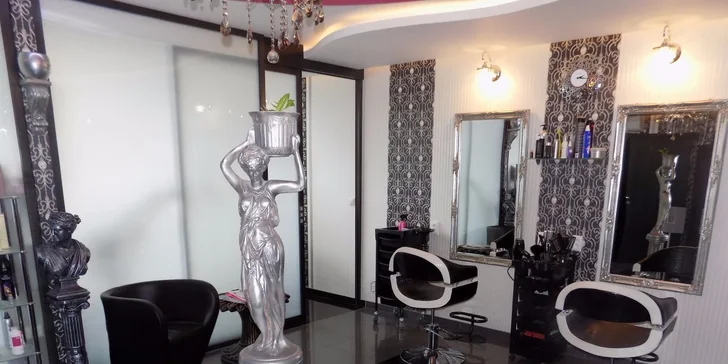 Očarujúce 4D mihalnice značky Goldlashes , permanentný make up obočia - 3D čiarkovanou metódou.