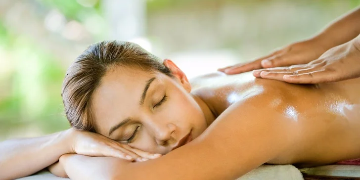 Luxusné thajské masáže - tradičná, aromaterapia alebo peeling