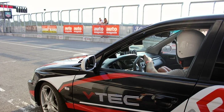 Dajte si 1 alebo 2 kolečká na Slovakia Ringu v krásnej Honda Accord R
