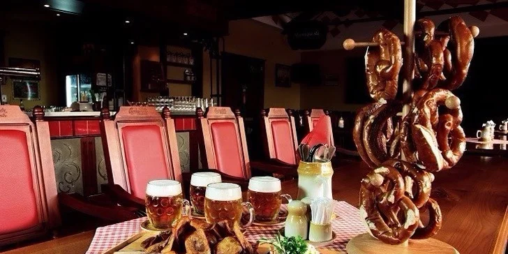 4x čapovaný Plzeň 0,5l a 0,5kg pečeného prasiatka s oblohou