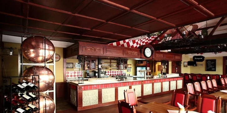 Poriadne hody pre poriadnych chlapov! 4 čapované Budvary a pol kila pečeného prasaťa