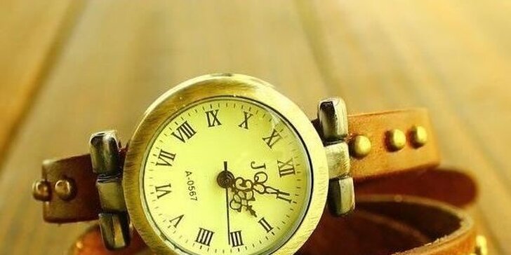 Dámske RETRO hodinky s koženým remienkom
