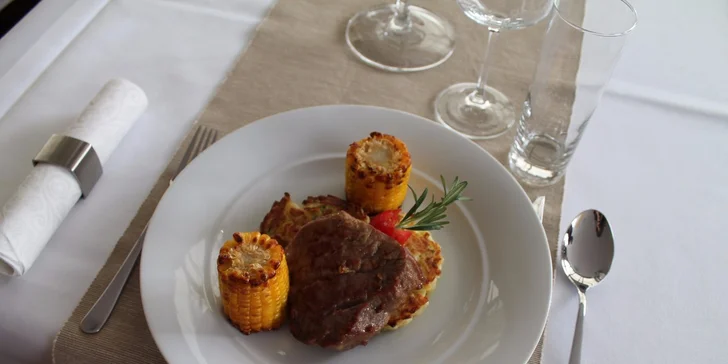 Gurmánske špeciality u Veľkého Batu: králičie stehno, hovädzí steak alebo ostriež