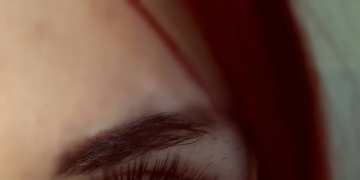 Krásne a luxusné 4D mihalnice s formovaním obočia