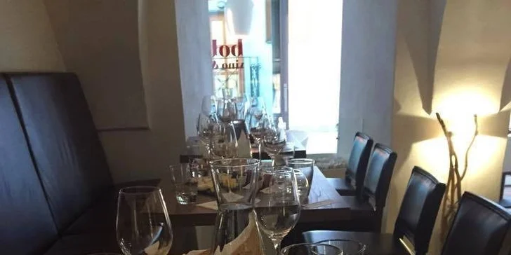 Neriadená degustácia vín pre dvoch alebo poukážka na nákup či konzumáciu vína