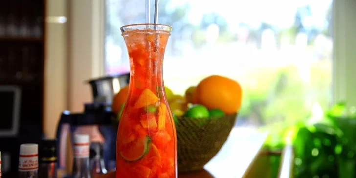 Vychutnajte si osviežujúce litrové limonády v kaviarni Loď Cafe