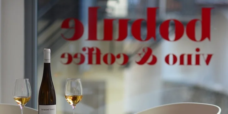 Neriadená degustácia vín pre dvoch alebo poukážka na nákup či konzumáciu vína