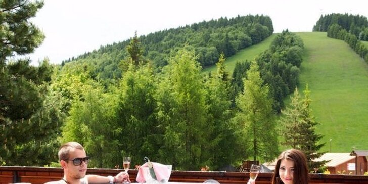 Relax v najobľúbenejšom wellness hoteli Šachtička*** v Nízkych Tatrách, deti za zvýhodnené ceny, platnosť do konca septembra!