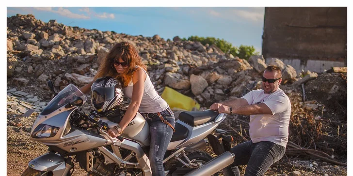 Profesionálne fotografovanie v ateliéri alebo v exteriéri s grafickou úpravou a retušou