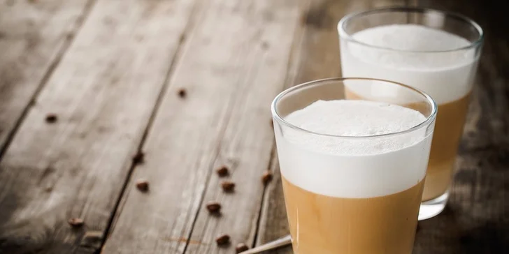 Espresso či čokoládové alebo karamelové Latte Machiatto, ktoré zaručene povzbudí